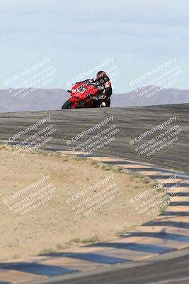 media/Nov-16-2025-Race Pace (Sun) [[8c5fa54630]]/Verified Riders/1-Turns 9 and 10 (925am)/